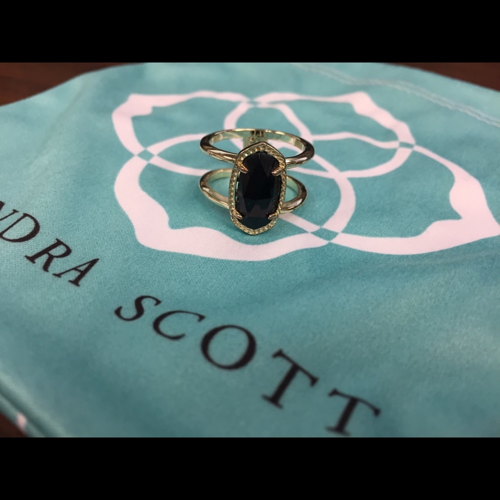 Kendra Scott Ring